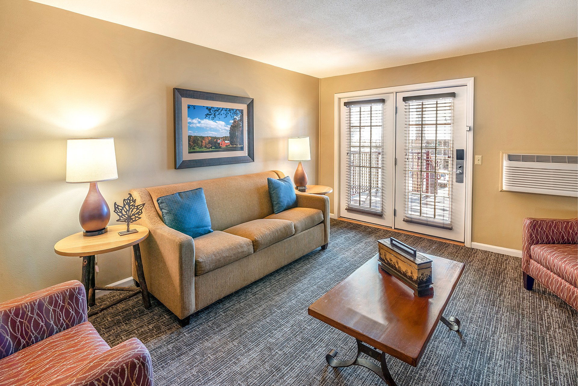One-Bedroom at Oak n’ Spruce Resort in the Berkshires